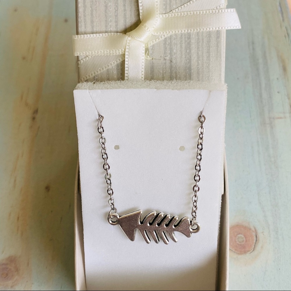 Cute Fishbone Anklet! 🐠